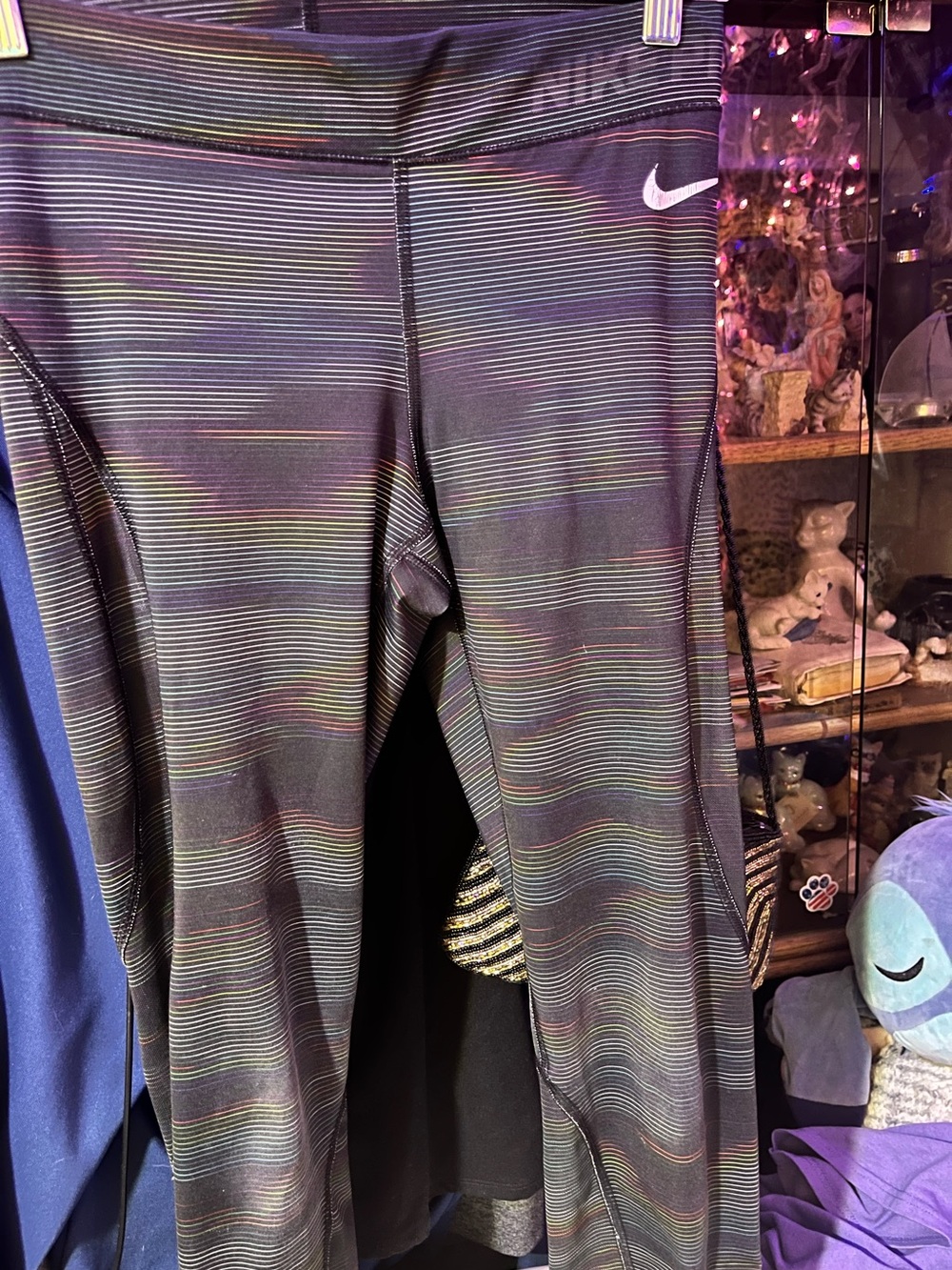 Nike Pro Hypercool Crop Leggings Rainbow Stripe Wind Wrap Mesh Medium